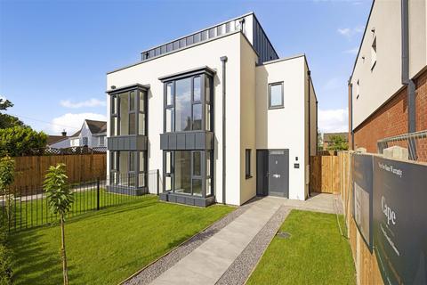 Semi-detached house - Leckhampton Road, Cheltenham