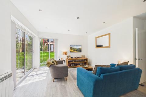 1 bedroom flat for sale, Wayland Close, Bracknell, Berkshire, RG12