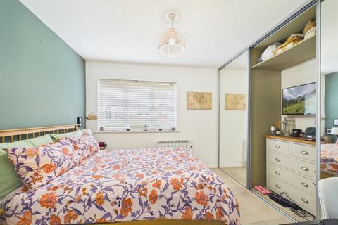 1 bedroom flat for sale, Wayland Close, Bracknell, Berkshire, RG12