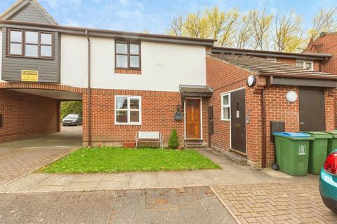 undefined, Oat Close, Aylesbury