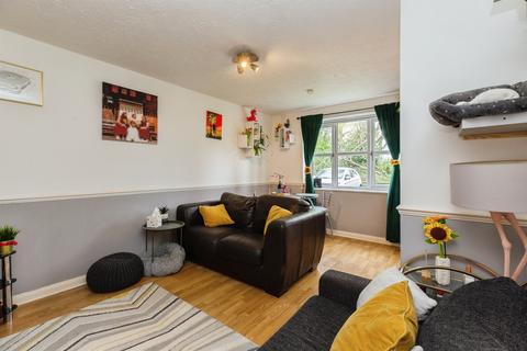 undefined, Oat Close, Aylesbury