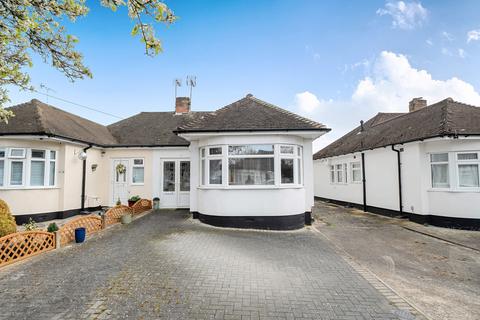 2 bedroom bungalow for sale, Pavilion Way, Ruislip