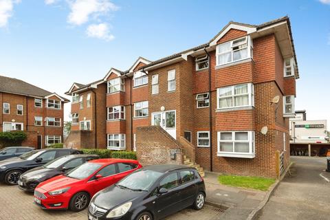 2 bedroom flat for sale, Josephs Road, Guildford, Surrey, GU1