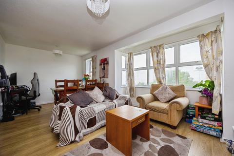 2 bedroom flat for sale, Josephs Road, Guildford, Surrey, GU1