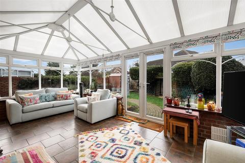 3 bedroom detached bungalow for sale, Sherwood Drive, Clacton-On-Sea CO15