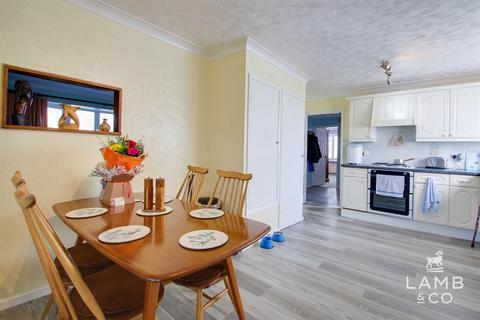3 bedroom detached bungalow for sale, Broadstrood, Clacton-On-Sea CO16