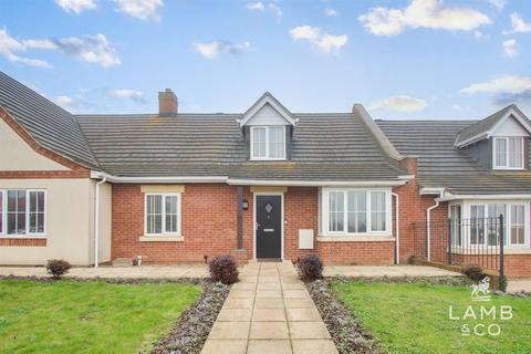 3 bedroom terraced house for sale, Kirby Road, Frinton-On-Sea CO13