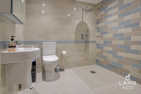 3 bedroom terraced house for sale, Kirby Road, Frinton-On-Sea CO13