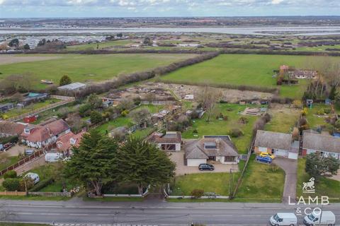 3 bedroom detached bungalow for sale, Point Clear Road, St. Osyth CO16