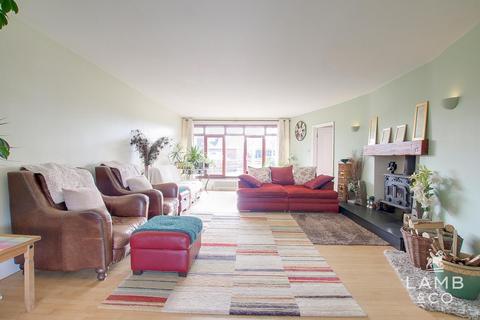3 bedroom detached bungalow for sale, Point Clear Road, St. Osyth CO16