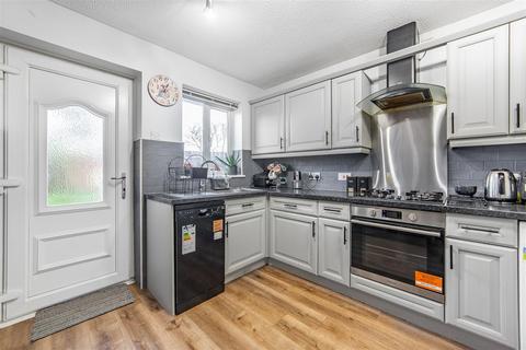 3 bedroom semi-detached house for sale, Meadowbank, Dudley, NE23