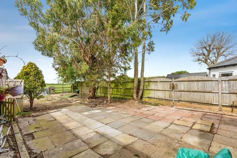 3 bedroom semi-detached house for sale, Addington Road, Irthlingborough, Wellingborough