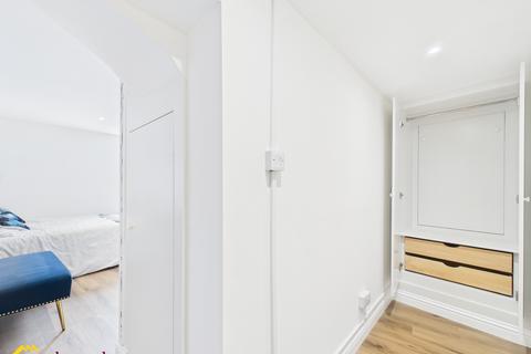 Studio to rent, George Street, Banbury OX16