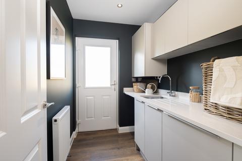5 bedroom detached house for sale, Manning at Lapwing Green Bath Road, Speen, Newbury RG14