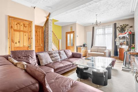 4 bedroom house for sale, Eynsford Road, Seven Kings