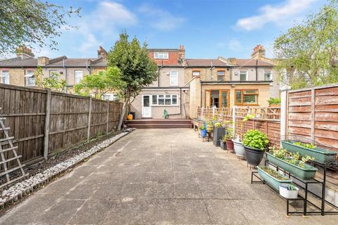 4 bedroom house for sale, Eynsford Road, Seven Kings