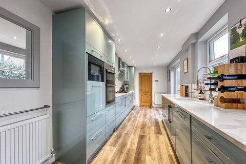 3 bedroom end of terrace house for sale, Haddon Grove, Timperley, Altrincham
