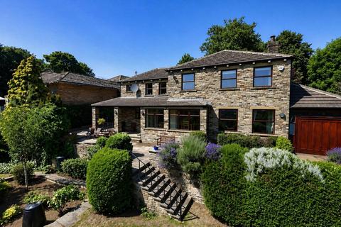 4 bedroom detached house for sale, Hough Top, Pudsey, LS13 4QW