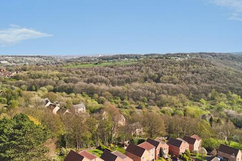 4 bedroom detached house for sale, Hough Top, Pudsey, LS13 4QW