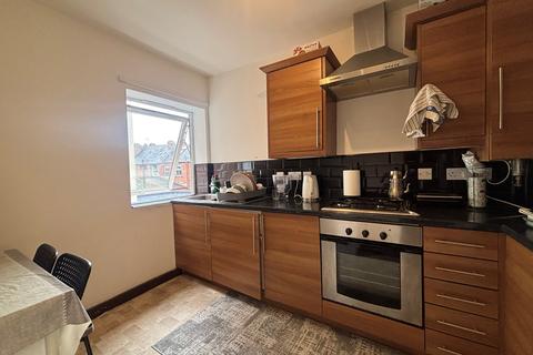 2 bedroom apartment to rent, Howell Road, Exeter, EX4