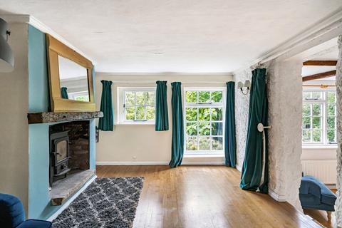 3 bedroom semi-detached house for sale, Vicarage Hill, Lower Bourne, Farnham, Surrey, GU10
