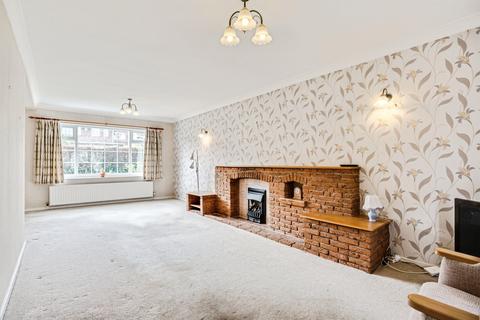 5 bedroom detached house for sale, Stopford Garth, Sandal, WAKEFIELD