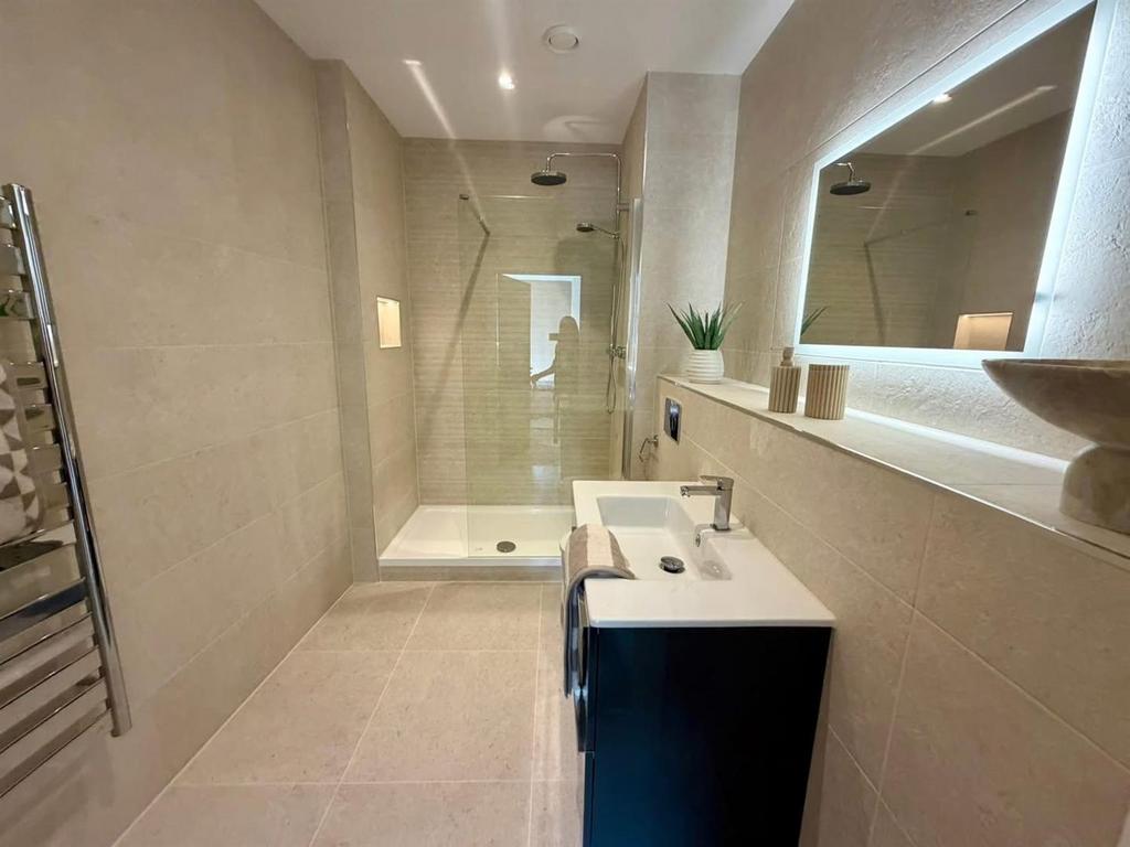 3 shower.jpg