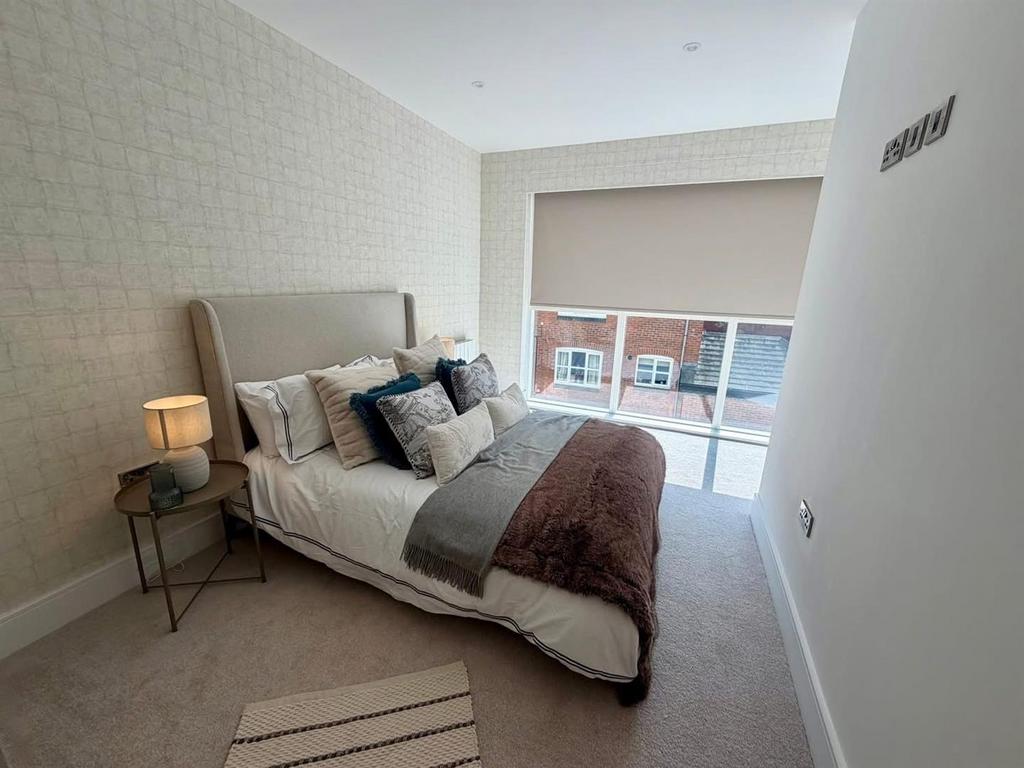 3 bed 2.jpg