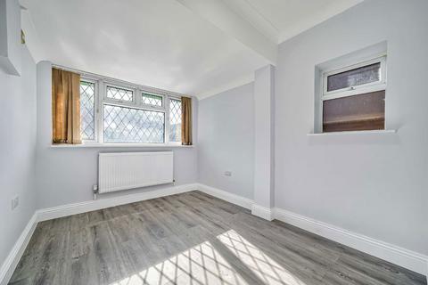 4 bedroom house to rent, Mansfield Avenue, Barnet EN4