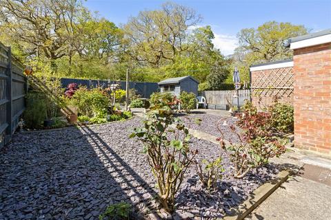 2 bedroom bungalow for sale, Farmlands Way, Polegate BN26