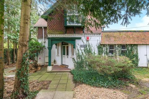 3 bedroom house for sale, Taylors Corner, Headbourne Worthy, Headbourne Worthy