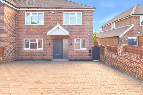 5 bedroom semi-detached house for sale, Robinson Road, High Wycombe, Buckinghamshire, HP13