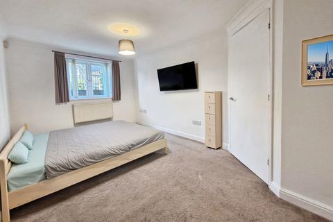 2 bedroom ground floor flat for sale, Leeds LS5