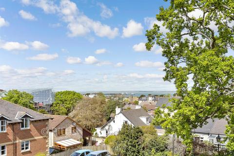 3 bedroom end of terrace house for sale, Pavilion Rise, Ryde PO33