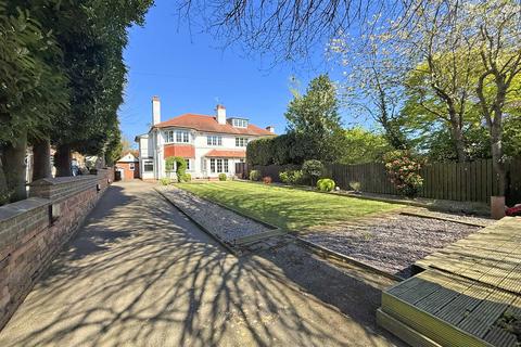 4 bedroom semi-detached house for sale, Station Road, Scarborough YO13