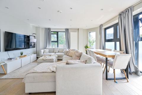 Atar House, South Bermondsey, London, SE16