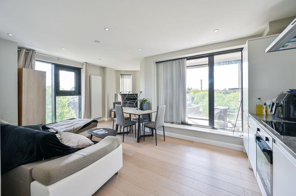 Open-plan living area, open plan living