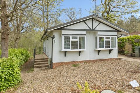 2 bedroom detached house for sale, Stonehill Woods Park, Old London Road, Sidcup, Kent, DA14