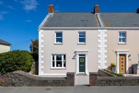 3 bedroom semi-detached house for sale, Route De Picquerel, Vale, Guernsey