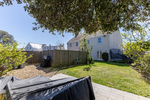 3 bedroom semi-detached house for sale, Route De Picquerel, Vale, Guernsey