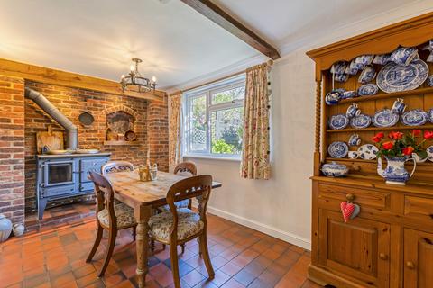 4 bedroom cottage for sale, Sandy Lane, Kingsley, GU35