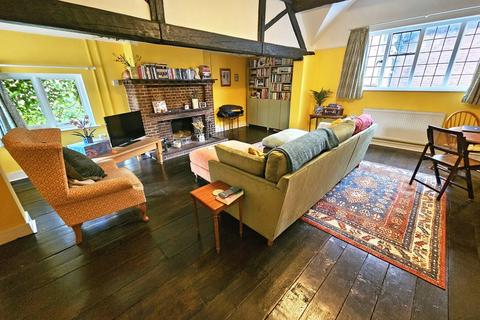 2 bedroom cottage for sale, Old Bank Place, Sutton Coldfield, B72 1UU