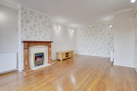 2 bedroom semi-detached bungalow for sale, Dering Crescent, Leigh-on-sea SS9