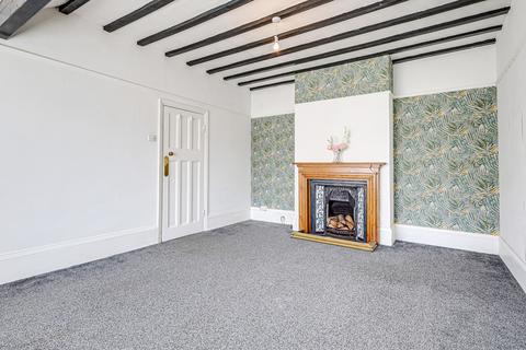2 bedroom chalet for sale, Cliffsea Grove, Leigh-on-sea SS9