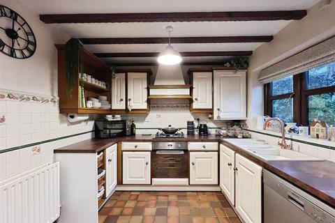 3 bedroom detached house for sale, Boundary Lane, Congleton CW12