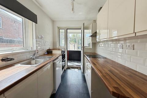 3 bedroom semi-detached house for sale, Harcourt Road, Southampton SO18