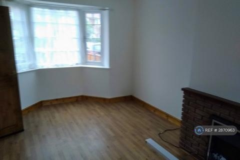 2 bedroom terraced house to rent, Crossfield Crescent, York, YO19