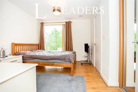 2 bedroom apartment for sale, Addenbrookes Road, Trumpington, Cambridge