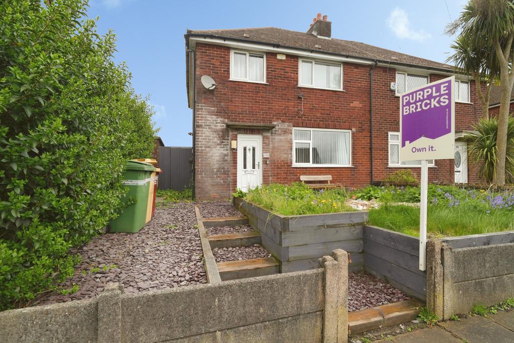 3 bedroom semi-detached house for sale in Bolton