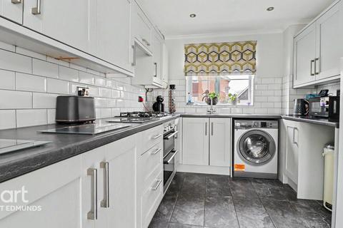 2 bedroom end of terrace house for sale, Wheatfields, Thurston, Bury St Edmunds